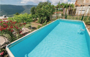 Four-Bedroom Holiday Home in Herceg Novi